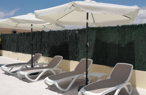 Arboleas Villa | Villa - Sleeps 4 - Pool - Patio - Parking