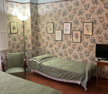 Castel Guelfo di Bologna Hotel | Villa Solarola Country House
