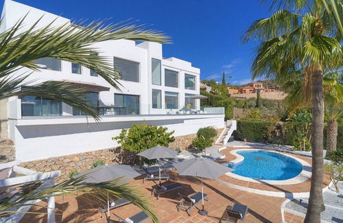 Salobrena Villa | Villa Sofia - Four Bedroom Villa, Sleeps 10