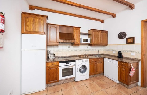 Las Brenas Villa | Villa Sol y Mar - Three Bedroom Villa, Sleeps 6