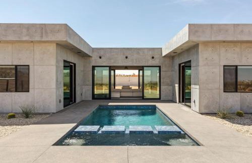 Joshua Tree House | Villa Solace by Fieldtrip Modern Desert Oasis w Pool