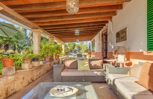 Sa Creu Vermella Villa | Villa "Son Pruners" with Pool, Terrace, Air Conditioning & Wi-Fi