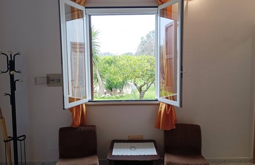 San Pietro in Bevagna House | Villa Specchiarica