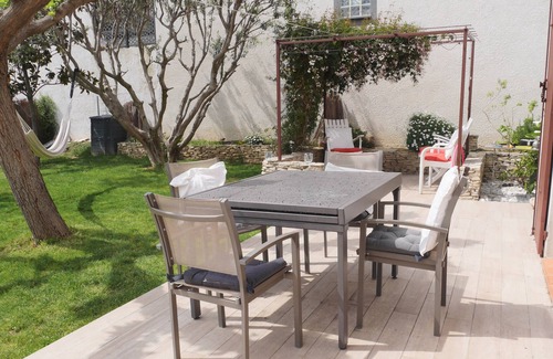 12th Arrondissement House | Villa St Julien