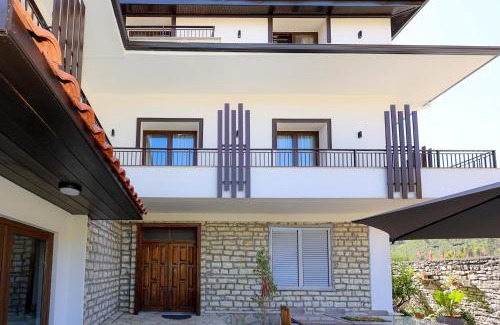Berat Hotel | Villa Starova