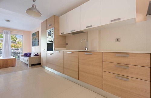 Complejo turistico Amarilla Golf Villa | Villa ‘Sun Bay Villas 44' with Sea View, Terrace & Shared Pool