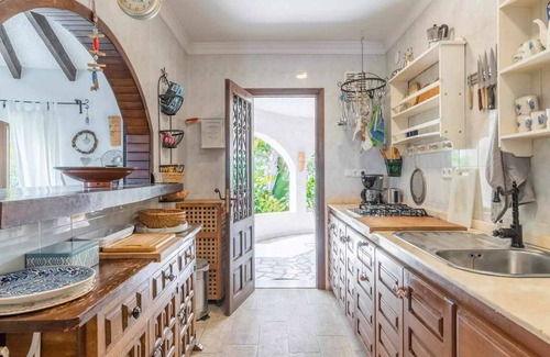 La Canuta House | Villa Sunny in Calpe with pool Garden and beaches