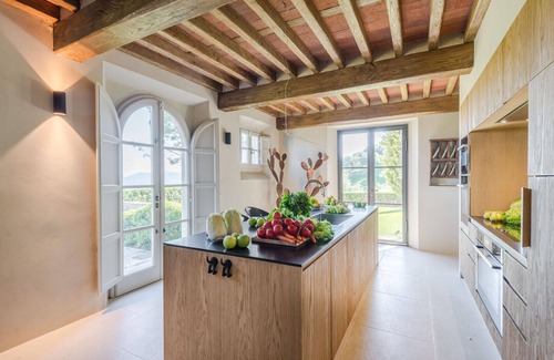 Lucca Villa | Villa Sunset, Luxury Farmhouse with Infinity Pool and Incredible Views in Lucca