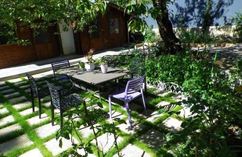 Bagneux House | Villa Sunshine