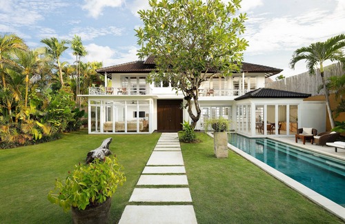 Sunset Road Villa | Villa Swarna by Nakula