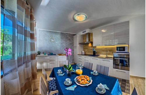 Colico Apartment | Villa Tadi Laro Deluxe, Colico, Como See, Lecco, Lombardia, Norditalien