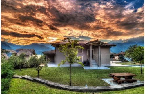 Colico Apartment | Villa TaDi LaRo Luxury Panorama Comer See Colico