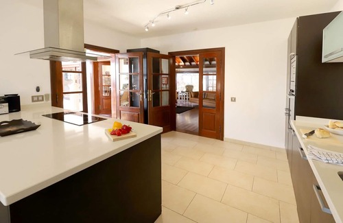 Los Mojones Villa | Villa Tamsin with sea views