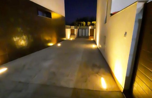 Huetor Vega Villa | VILLA TAZA DE PLATA A