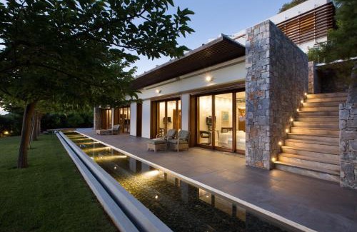 Halepa Villa | VILLA TERRA CRETA Luxury Retreat and Spa