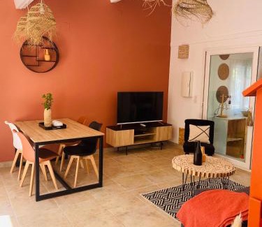 Saint-Cannat House | Villa Terracota en campagne avec jardin