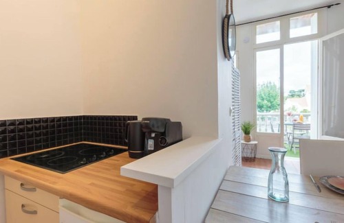 Pontaillac Apartment | Villa Thaïs by Interhome