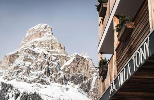 Corvara in Badia Hotel | Villa Tony - Small Romantic Hotel