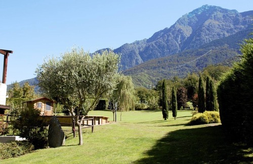 Colico House | Villa Tre Cariole for 2 - with swimming pool, mountain and lake view