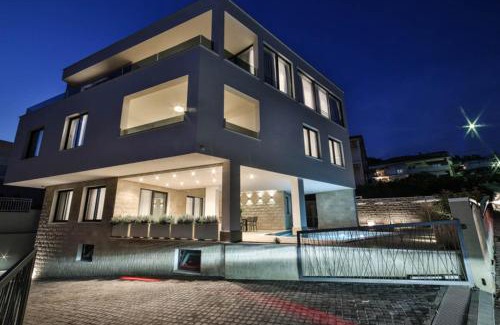 Trogir Villa | Villa Trogir Palazio A Spectacular 7 Bedroom Villa 90 Metres To The Sea And Promenade
