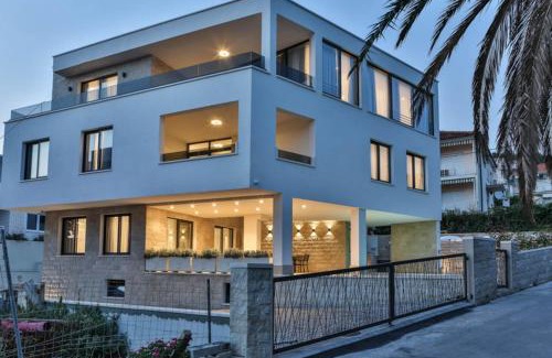 Trogir Villa | Villa Trogir Palazio A Spectacular 7 Bedroom Villa 90 Metres To The Sea And Promenade