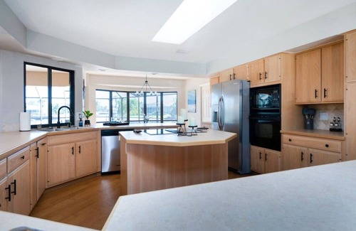 Punta Gorda Apartment | Villa Tropical | Waterfront Luxury in Punta Gorda Heated Pool Spa Dock