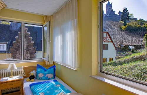 Cochem Hotel | Villa Tummelchen