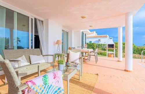 Sant Lluis Villa | VILLA TURQUESA - Confort y vistas al mar