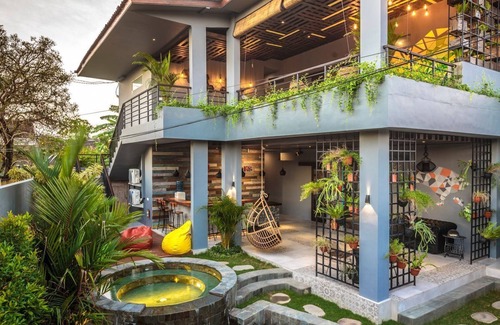 Seminyak Villa | Villa Uma - Seven Bedroom Villa, Sleeps 13