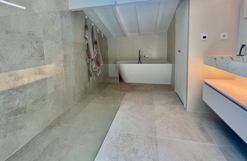 Behobie Villa | Villa Urrugne, 4 bedrooms, 8 persons