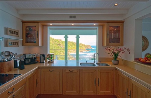Flamands Villa | Villa Ushuaia by Fantasia Villas