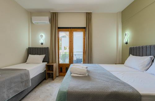 Chrisi Akti Hotel | Villa Vasiliki