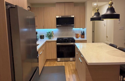 San Marcos House | VILLA VERDE WALKING DISTANCE TO RIVERn~Rio Vista Lovely 3 bd room~ SMTX