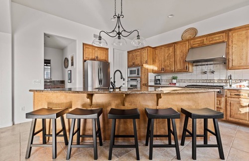 Temecula House | Villa Verdot | 6BR Estate w/Pool, Tennis, Basketball
