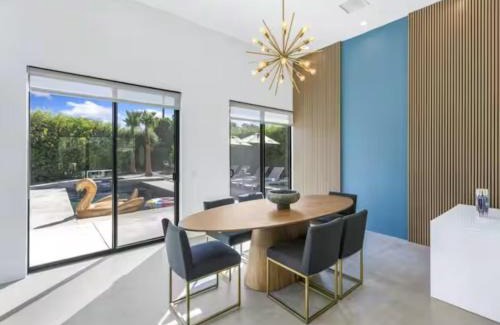Racquet Club Estates Villa | Villa Veridian