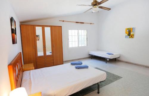 Les Tres Cales Villa | Villa Villa Palma by Interhome