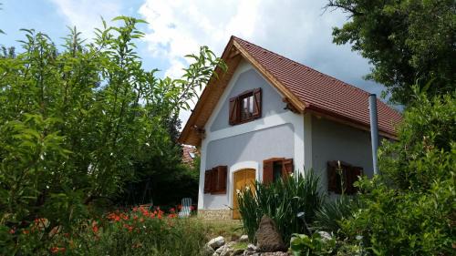 Balatonfured House | villa vita