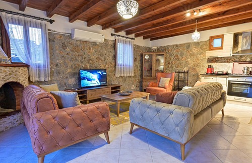 Keciler Villa | Villa Vitello - With Private Pool in Nature