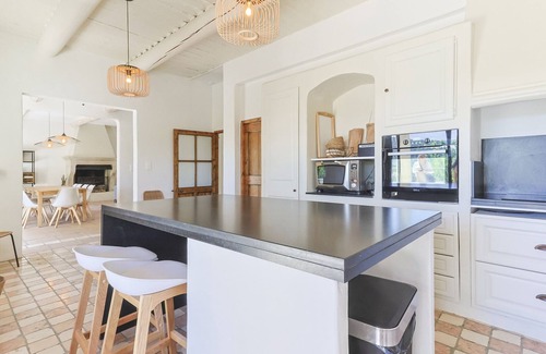 Gordes Villa | Villa Vue Luberon, featuring a private pool and panoramic views of the Luberon hills!