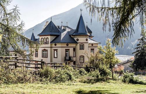 St. Valentin auf der Haide Hotel | Villa Waldkönigin