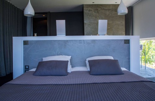 Balaruc-les-Bains Villa | Villa waterfront - views with direct access to the laguna of Sète