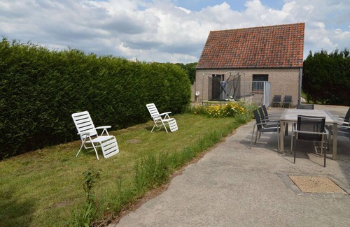 Bruges Villa | Villa with large fenced garden near Bruges and the forest