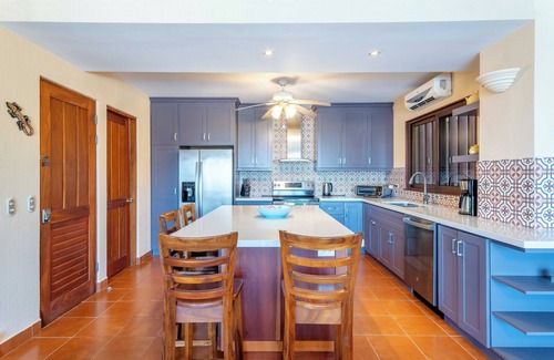 El Ocotal Villa | Villa with an Ocean View and Private Pool In Bahia Pez Vela Resort