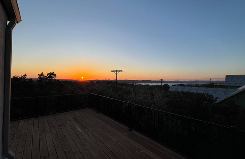 Hughes Park Lake Villa | Villa with easy access to Lake Travis