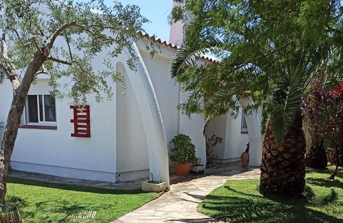 Les Tres Cales Ski Chalet | Villa with garden, private pool, with air conditioning, free wifi. cozy,