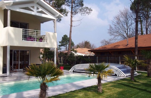 Lege-Cap-Ferret House | VILLA WITH HEATED SWIMMING POOL/HOUSE WITH HEATED POOL