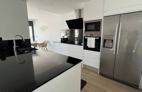 Santa Margarida House | Villa with pool and canal view AV-44