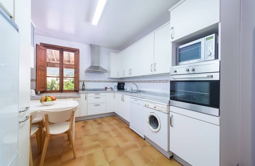 Soller Villa | Villa with pool and view – Finca Can Guixe