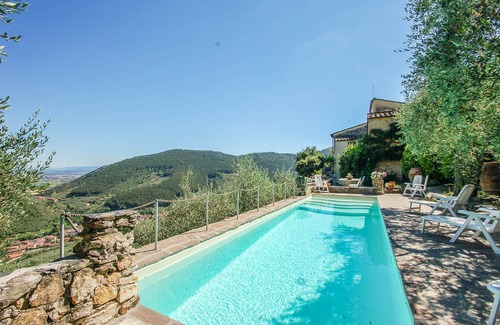 Buti House | Villa with private pool 20km from Pisa, 34 from sea. Quiet area, panoramic view