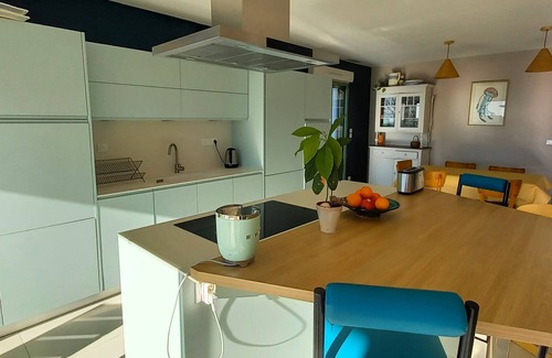 Grabels Villa | Villa with private pool in the countryside 3 km from Montpellier, beautiful view (city/sea)